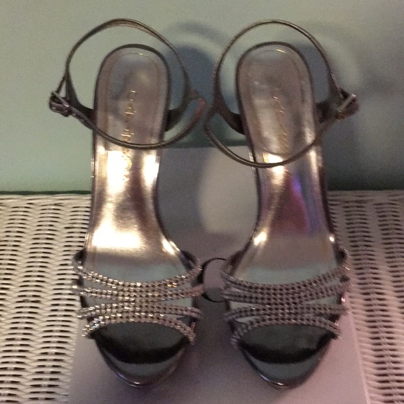 Silver and Rhinestone Heels - Picture 2 of 4